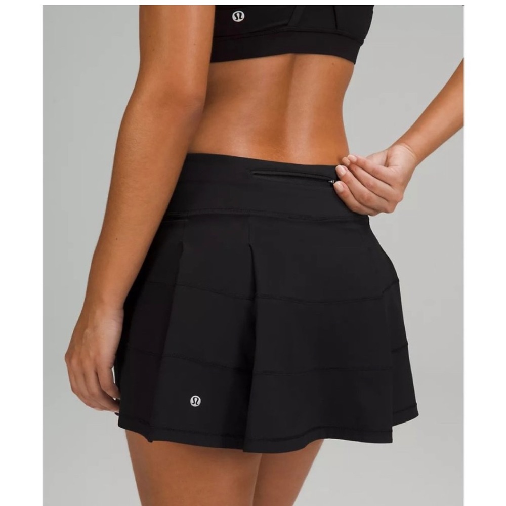 NWT Lululemon pace rival skirt